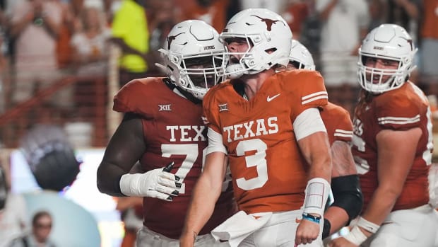 Quinn Ewers Celebrates a Texas Longhorns touchdown.